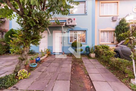 Casa de condomínio à venda com 100m², 3 quartos e 1 vaga Casa de condomínio à venda com 100m², 3 quartos e 1 vagaFachada da casa