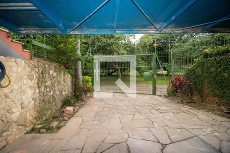 Casa à venda com 100m², 3 quartos e 2 vagas Casa à venda com 100m², 3 quartos e 2 vagasGaragem