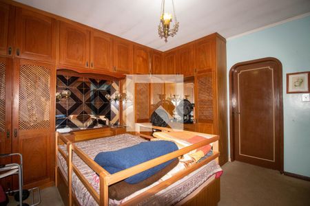 Casa à venda com 100m², 3 quartos e 2 vagas Casa à venda com 100m², 3 quartos e 2 vagasSuíte