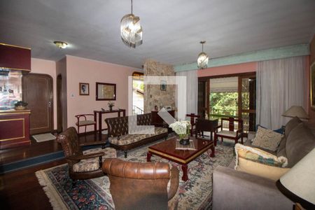 Sala de Estar de casa à venda com 3 quartos, 100m² em Vila Ipiranga, Porto Alegre