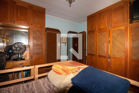 Casa à venda com 100m², 3 quartos e 2 vagas Casa à venda com 100m², 3 quartos e 2 vagasSuíte