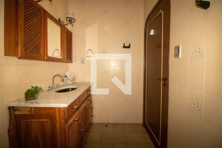 Casa à venda com 100m², 3 quartos e 2 vagas Casa à venda com 100m², 3 quartos e 2 vagasBanheiro da Suíte