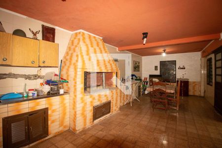 Casa à venda com 100m², 3 quartos e 2 vagas Casa à venda com 100m², 3 quartos e 2 vagasÁrea da Churrasqueira