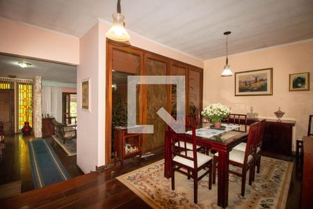 Casa à venda com 100m², 3 quartos e 2 vagas Casa à venda com 100m², 3 quartos e 2 vagasSala de Jantar