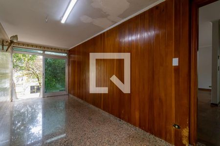 Casa à venda com 450m², 4 quartos e 8 vagas Casa à venda com 450m², 4 quartos e 8 vagasHall Social