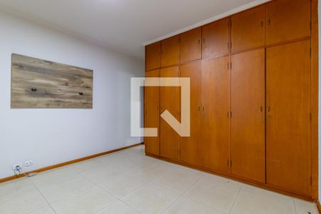 Casa à venda com 450m², 4 quartos e 8 vagas Casa à venda com 450m², 4 quartos e 8 vagasSuíte 1