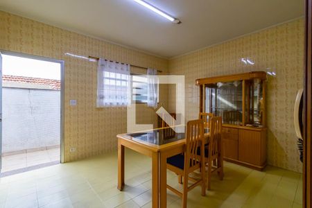 Casa à venda com 450m², 4 quartos e 8 vagas Casa à venda com 450m², 4 quartos e 8 vagasCopa