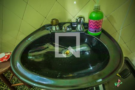 Casa à venda com 143m², 3 quartos e 1 vagaBanheiro 2 - Torneira