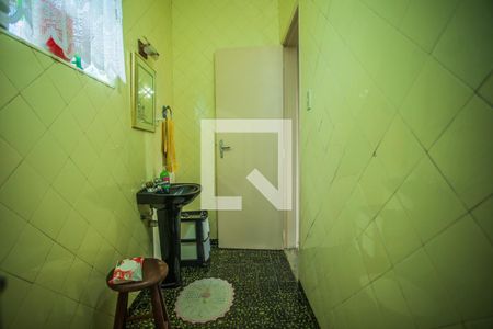 Casa à venda com 143m², 3 quartos e 1 vagaBanheiro 2