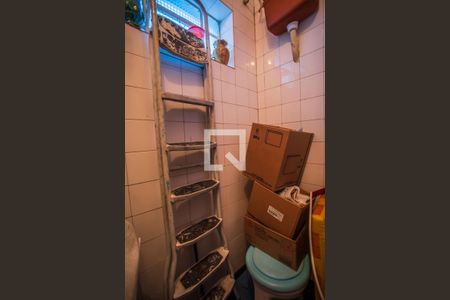 Casa à venda com 143m², 3 quartos e 1 vagaBanheiro de Serviço