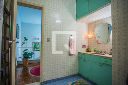 Casa à venda com 143m², 3 quartos e 1 vagaBanheiro