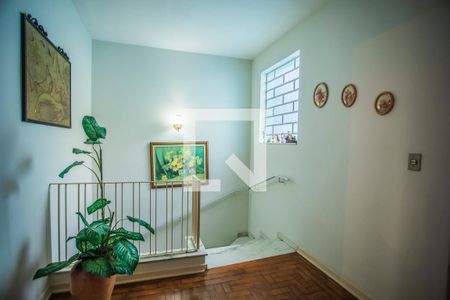 Casa à venda com 143m², 3 quartos e 1 vagaHall - Piso superior