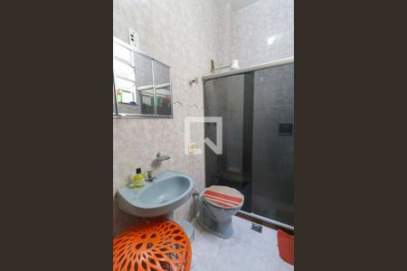 Apartamento à venda com 67m², 2 quartos e 1 vagaBanheiro