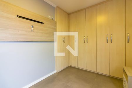 Quarto 1 de apartamento para alugar com 2 quartos, 61m² em Bussocaba, Osasco
