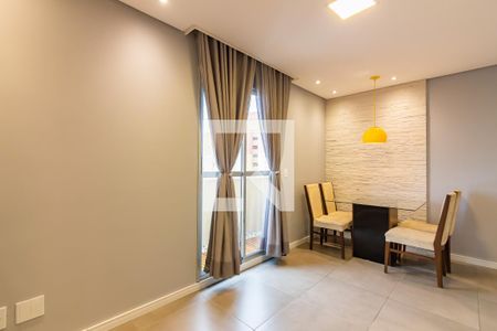 Sala de apartamento para alugar com 2 quartos, 61m² em Bussocaba, Osasco