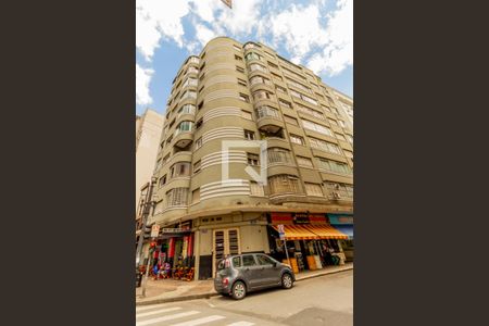 Studio para alugar com 28m², 1 quarto e sem vaga Studio para alugar com 28m², 1 quarto e sem vagaFachada