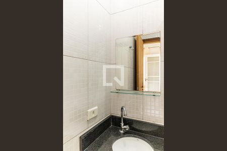 Studio para alugar com 28m², 1 quarto e sem vaga Studio para alugar com 28m², 1 quarto e sem vagaBanheiro