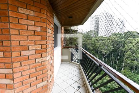 Apartamento à venda com 150m², 4 quartos e 3 vagas Apartamento à venda com 150m², 4 quartos e 3 vagasvaranda