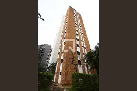 Apartamento à venda com 150m², 4 quartos e 3 vagas Apartamento à venda com 150m², 4 quartos e 3 vagasFachada