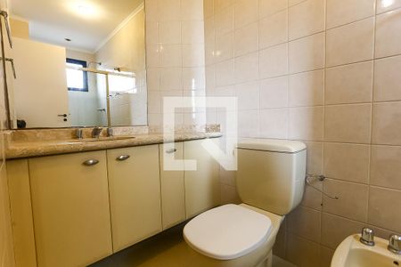 Apartamento à venda com 150m², 4 quartos e 3 vagas Apartamento à venda com 150m², 4 quartos e 3 vagasBanheiro