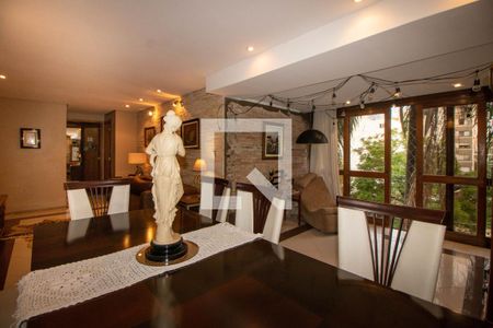 Sala de apartamento à venda com 2 quartos, 244m² em Bela Vista, Porto Alegre