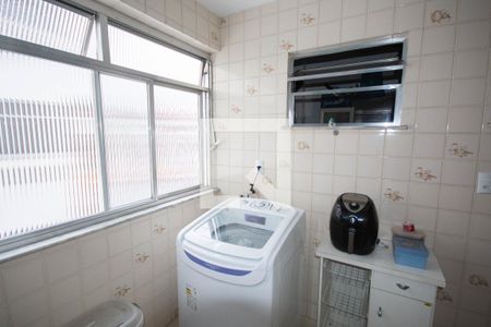 Apartamento para alugar com 95m², 2 quartos e 2 vagasÁrea de Serviço