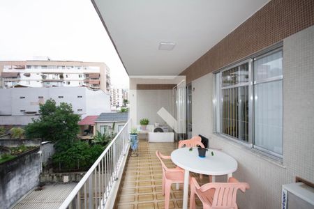 Apartamento para alugar com 95m², 2 quartos e 2 vagasVaranda da Sala