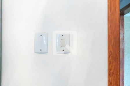 Casa à venda com 215m², 4 quartos e 3 vagas Casa à venda com 215m², 4 quartos e 3 vagasQuarto 3