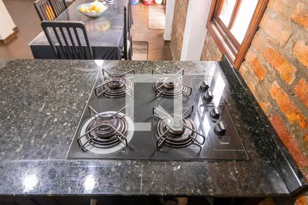 Casa à venda com 215m², 4 quartos e 3 vagas Casa à venda com 215m², 4 quartos e 3 vagasCozinha