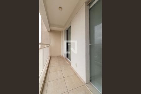 Varanda de apartamento à venda com 2 quartos, 58m² em Jardim Flor da Montanha, Guarulhos