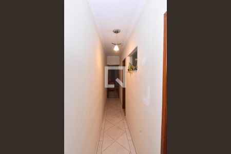 Casa à venda com 197m², 3 quartos e 2 vagasCorredor