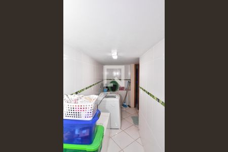 Casa à venda com 197m², 3 quartos e 2 vagasÁrea de Serviço