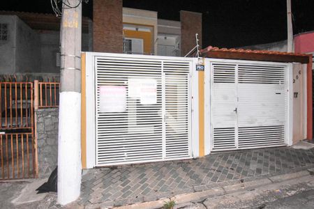 Casa à venda com 197m², 3 quartos e 2 vagasFachada