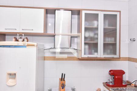 Casa à venda com 197m², 3 quartos e 2 vagasCozinha - Armários