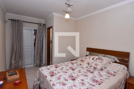 Casa à venda com 197m², 3 quartos e 2 vagasQuarto Suíte