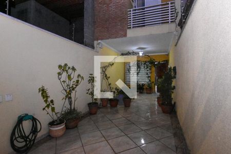 Casa à venda com 197m², 3 quartos e 2 vagasGaragem