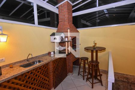 Casa à venda com 197m², 3 quartos e 2 vagasChurrasqueira