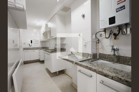Apartamento à venda com 50m², 2 quartos e 1 vaga Apartamento à venda com 50m², 2 quartos e 1 vagaCozinha - Armários