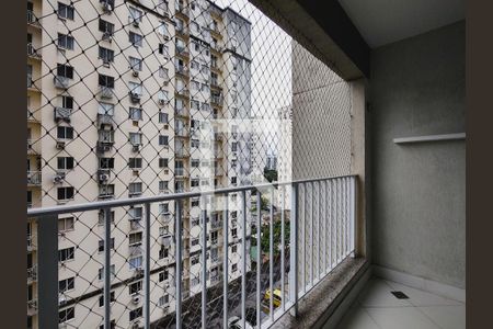 Apartamento à venda com 50m², 2 quartos e 1 vaga Apartamento à venda com 50m², 2 quartos e 1 vagaVaranda