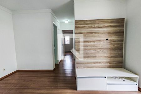 Sala de apartamento para alugar com 3 quartos, 70m² em Vila Sonia do Taboao, Taboão da Serra