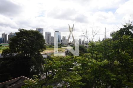 Vista do quarto de apartamento para alugar com 1 quarto, 70m² em Vila Tramontano, São Paulo