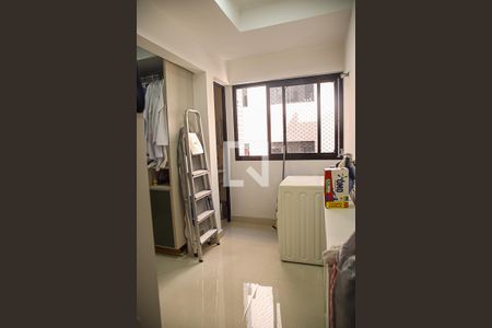 Apartamento à venda com 234m², 3 quartos e 3 vagasÁrea de Serviço