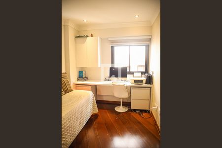 Apartamento à venda com 234m², 3 quartos e 3 vagasQuarto 2