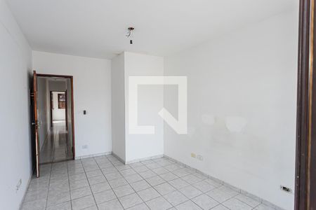 Casa para alugar com 130m², 3 quartos e 2 vagasSuite