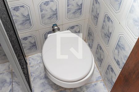 Casa para alugar com 130m², 3 quartos e 2 vagasBanheiro Social