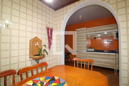 Casa de condomínio à venda com 115m², 5 quartos e 1 vaga Casa de condomínio à venda com 115m², 5 quartos e 1 vagaCopa