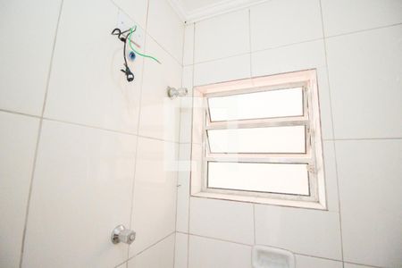 Banheiro de apartamento para alugar com 1 quarto, 30m² em Cidade Líder, São Paulo