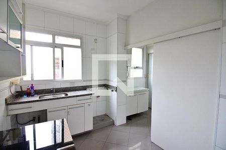 Apartamento para alugar com 89m², 2 quartos e 2 vagasCozinha