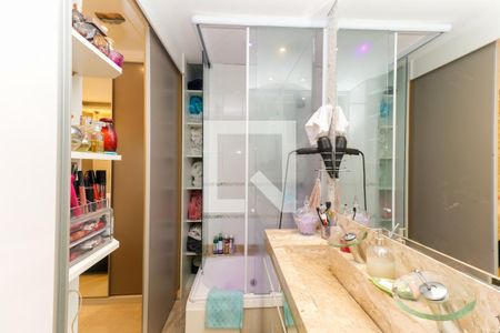 Apartamento à venda com 140m², 2 quartos e 1 vagaBanheiro da Suíte 1