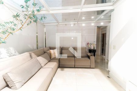 Apartamento à venda com 140m², 2 quartos e 1 vagaSala de TV